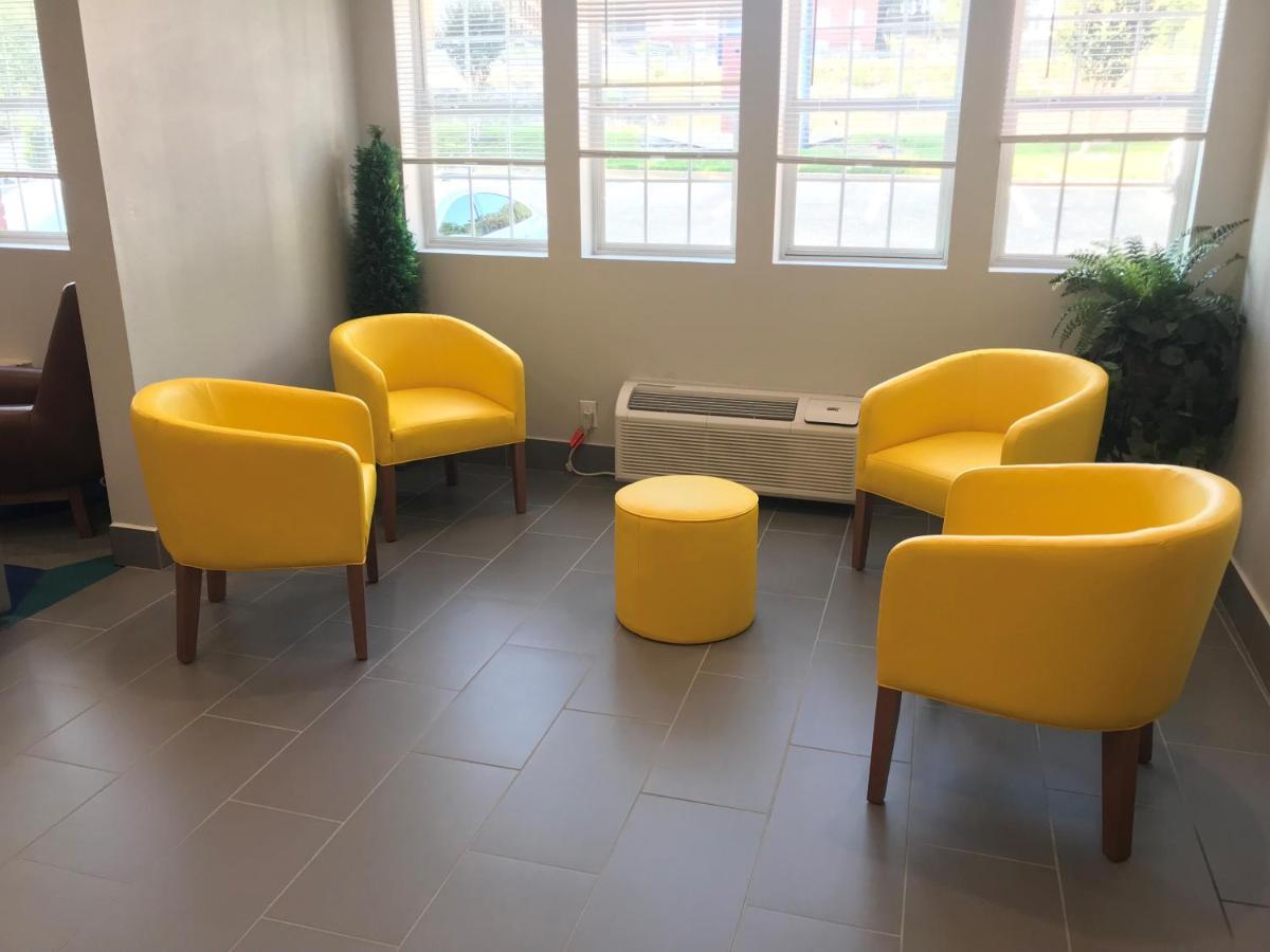 Microtel Inn & Suites By Wyndham Stockbridge/Atlanta I-75 Экстерьер фото