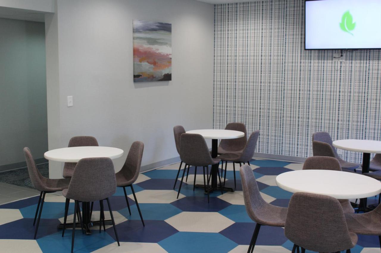 Microtel Inn & Suites By Wyndham Stockbridge/Atlanta I-75 Экстерьер фото