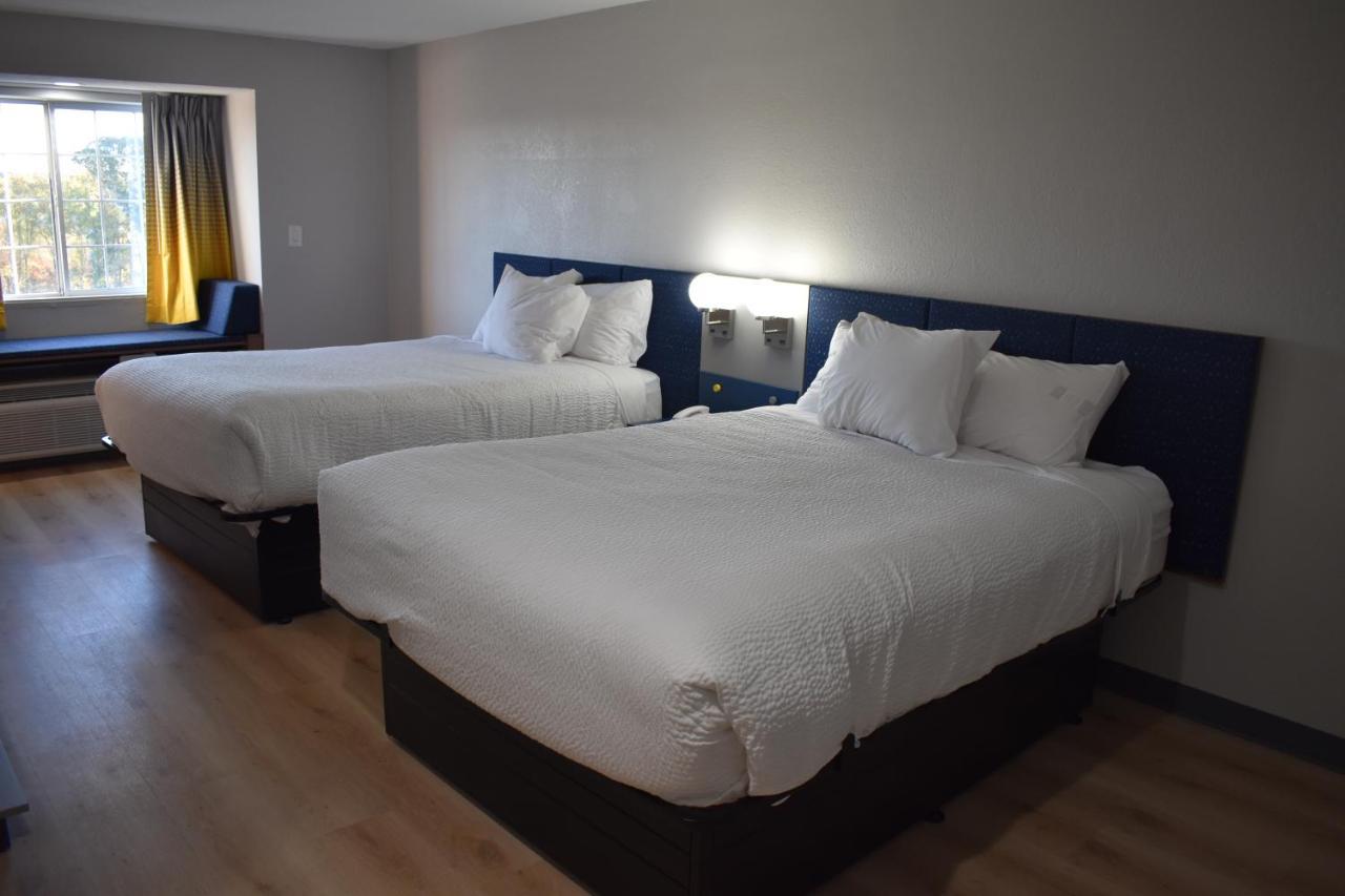 Microtel Inn & Suites By Wyndham Stockbridge/Atlanta I-75 Экстерьер фото